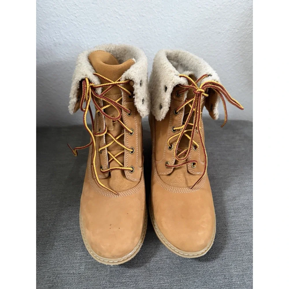 Timberland Women's Amston 2.5 Inch Wheat Nubuck Wedge Heel Boots 8257A Size 8.5